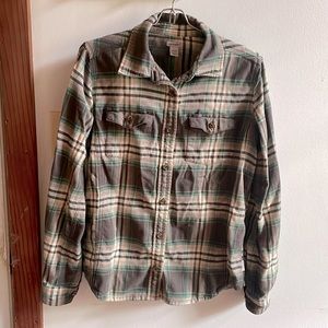 Carhartt women’s button up green plaid shirt